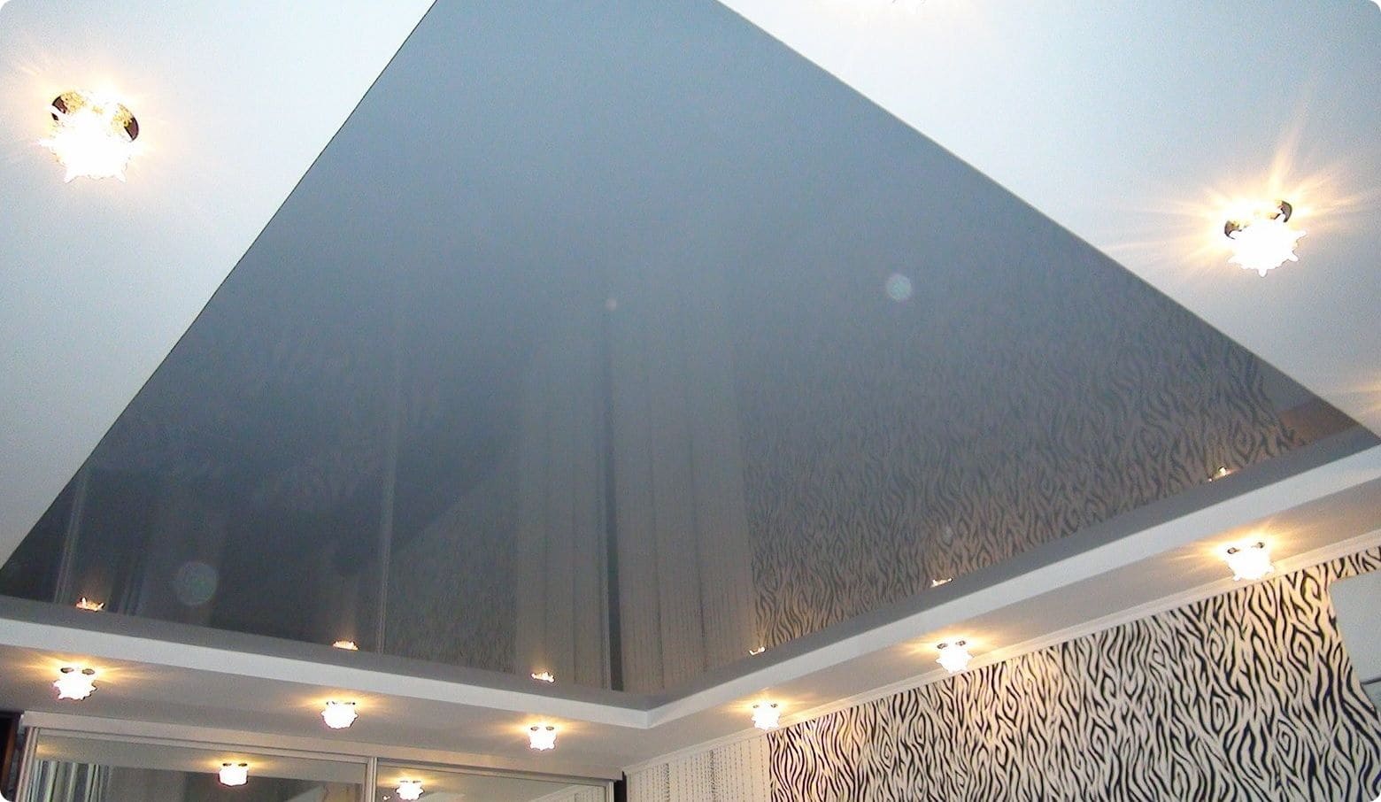 Тканевый натяжной потолок: комплект для установки конструкции своими руками