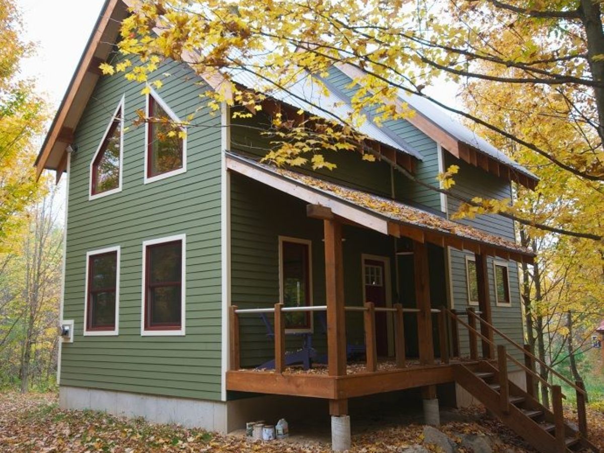 Фото покраски деревянных домов снаружи